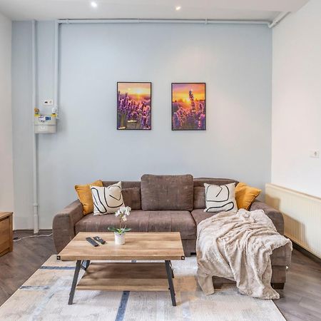 Explore Budapest From A Central Cozy Home & Sweet Retreat 外观 照片